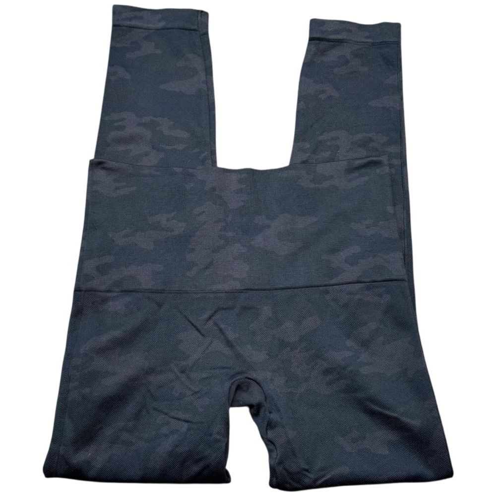 |EUC| SPANX Look At Me Now Camo Seamless Leggings - Picture 4 of 5